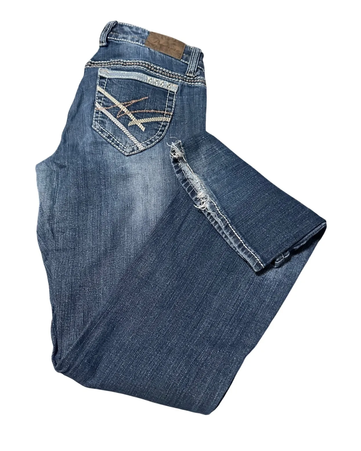 Rue 21 Curvy Bootcut Jeans Medium Wash Distressed Pockets Size 7 8 Blue - Image 1