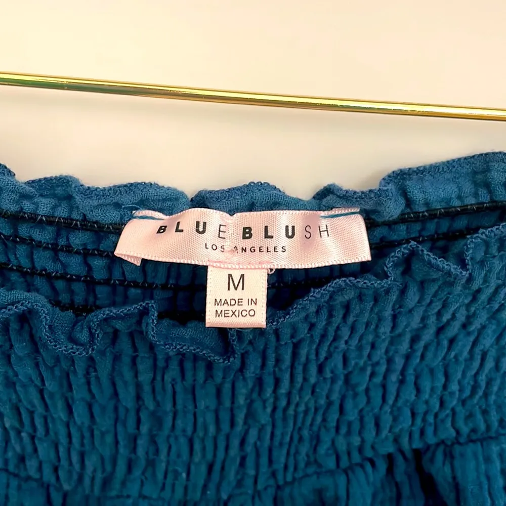 Linen Blue Shorts Set…          Top- Large      Bottoms- Medium - Image 5