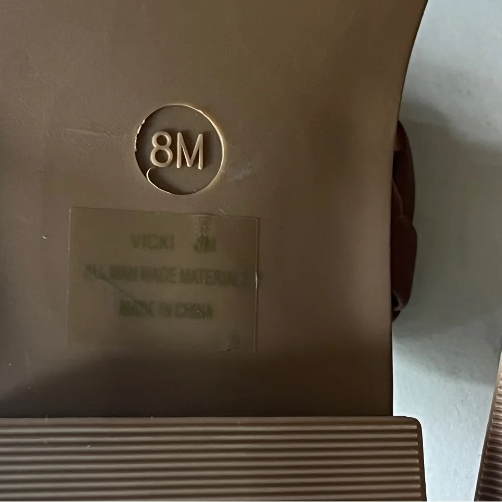 Cushionaire Women's Double Braided Cognac Brown  Strap Low Heel  Sandals Sz 8 - Image 12