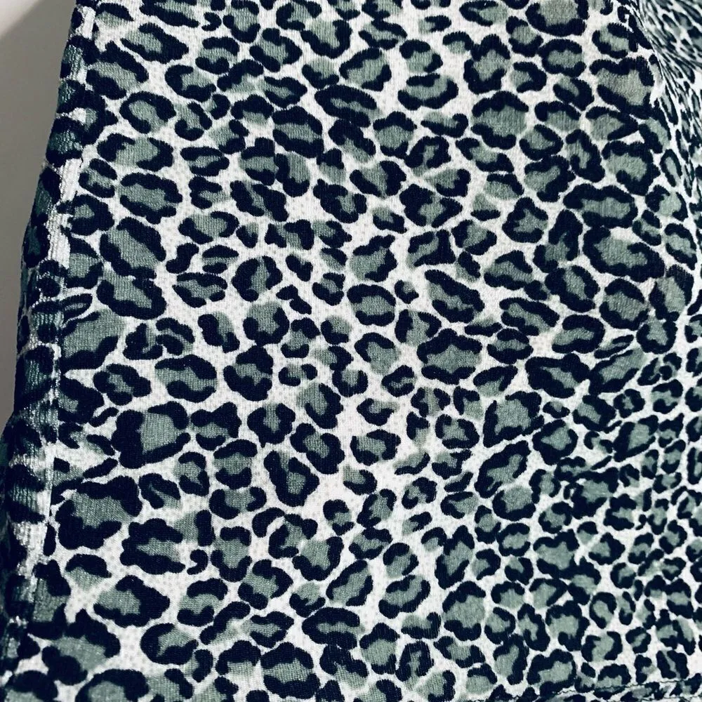 Vintage Bentley black/gray leopard animal print nylon spandex blend mobwife top Gray Size L - Image 3
