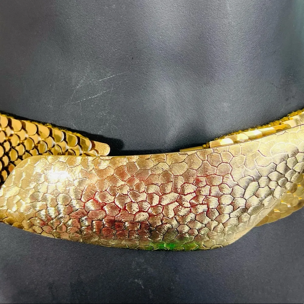 Vintage 80s Womens Stretch Belt Gold Metallic Fish Scale Disco - Image 3