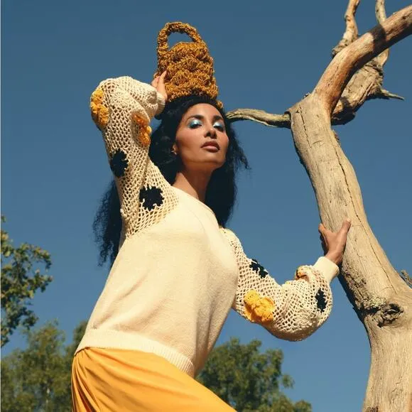 Stella Pardo Paris Lisa Sweater Hand Made Open Flower Crochet Size XS/Small $405 - Image 2