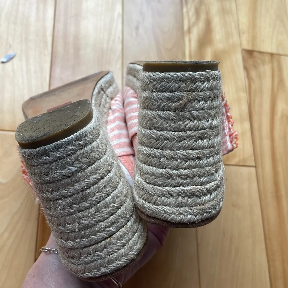 Toms peachy/orange canvas 3” open back wedge sandals - Image 10