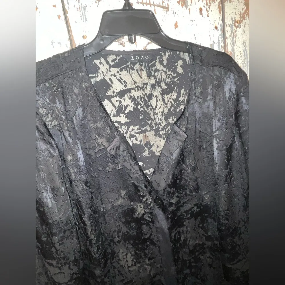 ZOZO velvet burnout sheer top tunic womens blouse size XL Black - Image 2