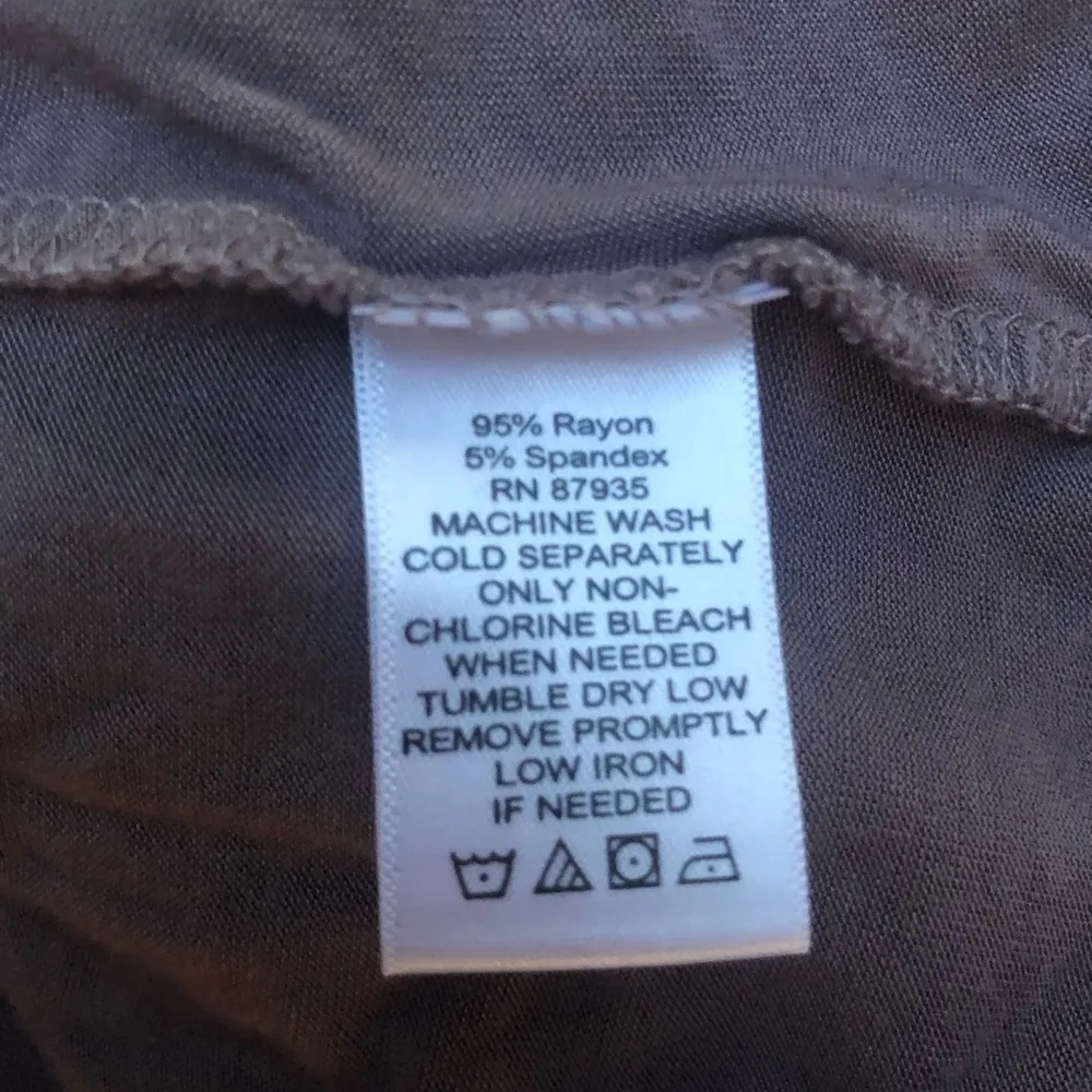 LOGO Lori Goldstein Shirt - Image 8