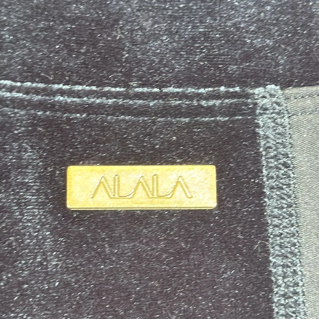 Alana Navy Blue Velvet Luxe Leggings Tights Size Med EUC #5786 - Image 5