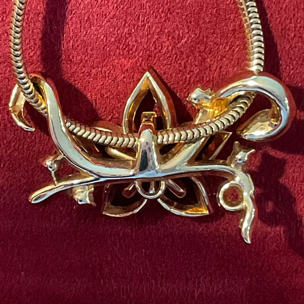 Vintage signed Crown Trifari Alfred Philippe
Necklace w/snake chain. See desc. - Image 6