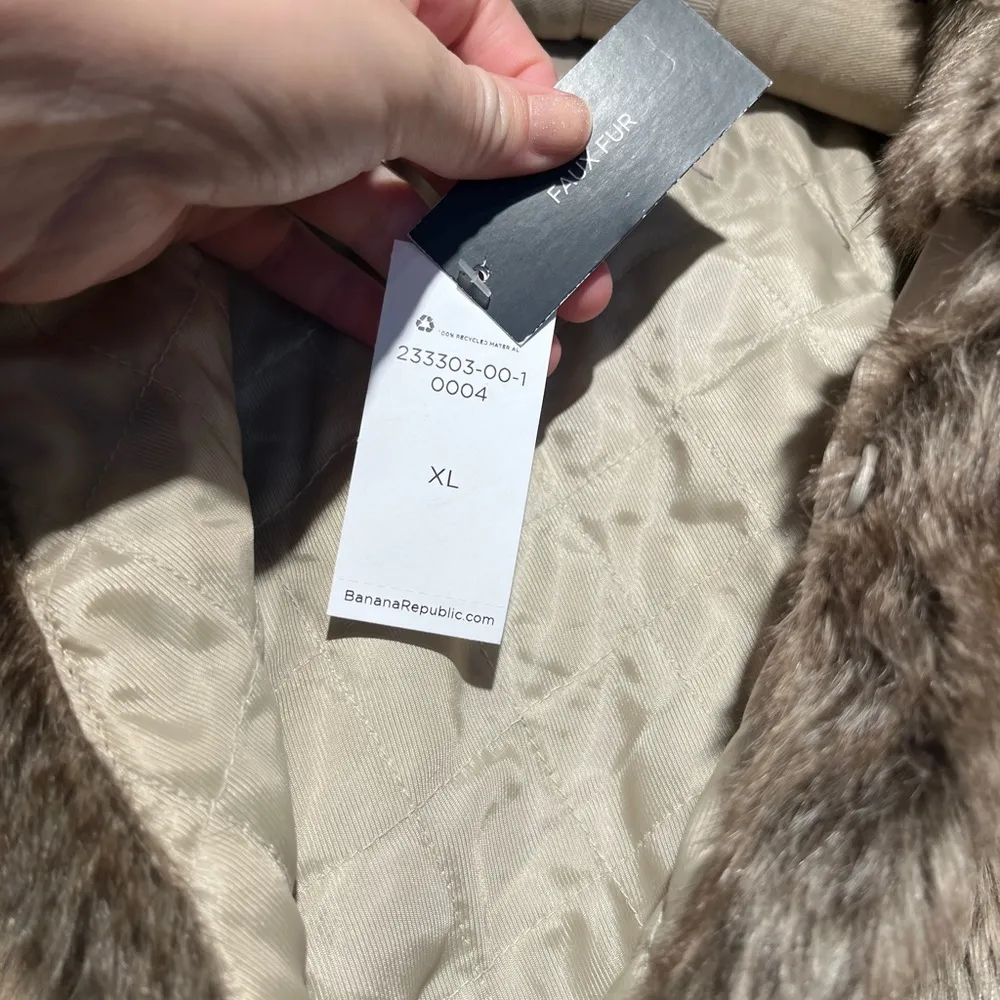 Banana Republic NWT Mock Collar Faux Fur Vest Cinch Waist Fully Lined XL - Image 5