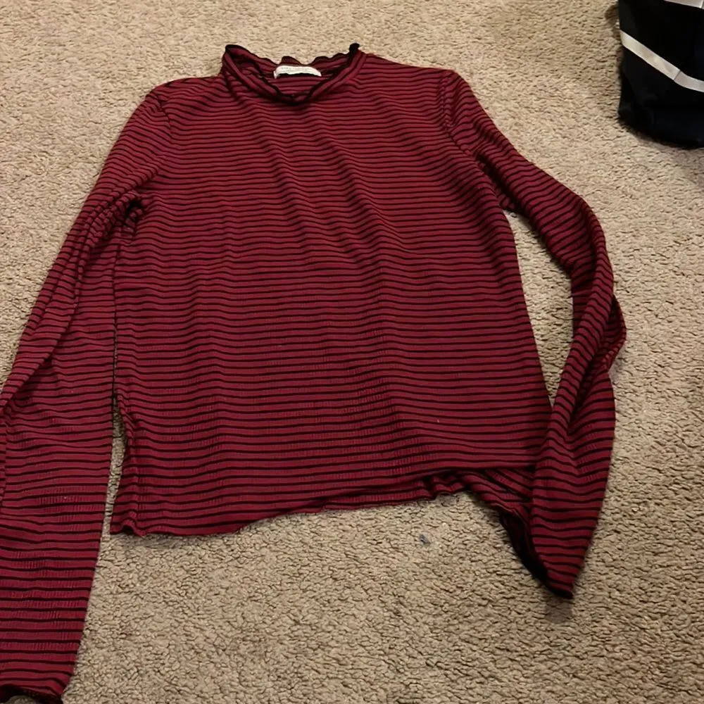 Zara medium red stripe blouse - Image 3