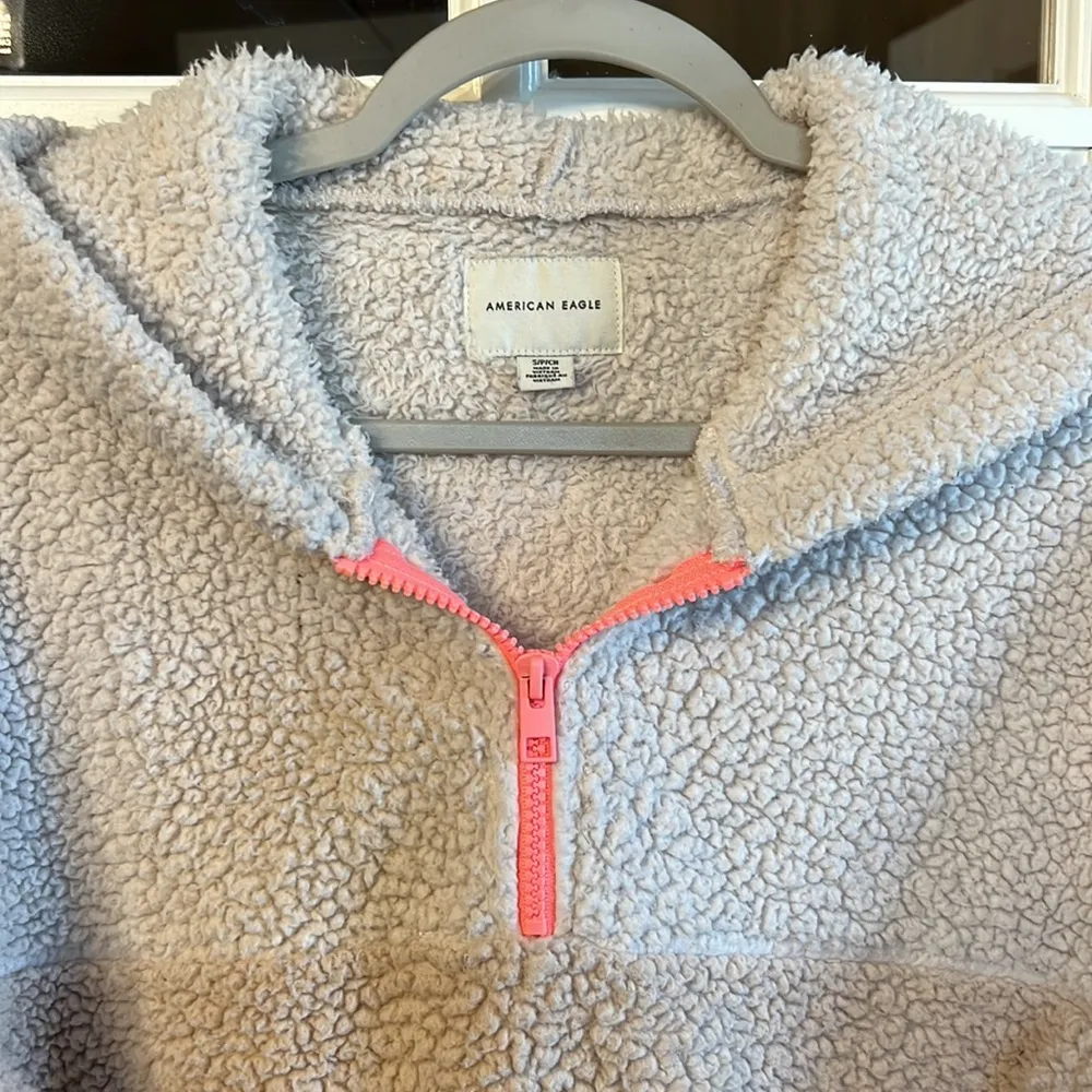AMERICAN EAGLE Cropped Sherpa 1/4 Zip Pullover Hoodie Jacket Size Small - Image 4