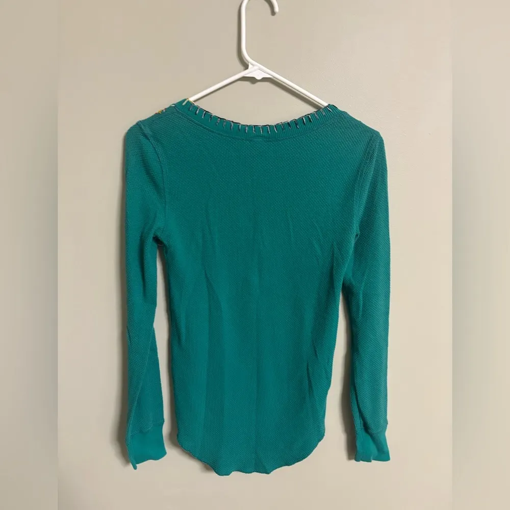 Free People Embroidered Waffle Knit Teal Boho Long Sleeve Womens Size Medium - Image 2
