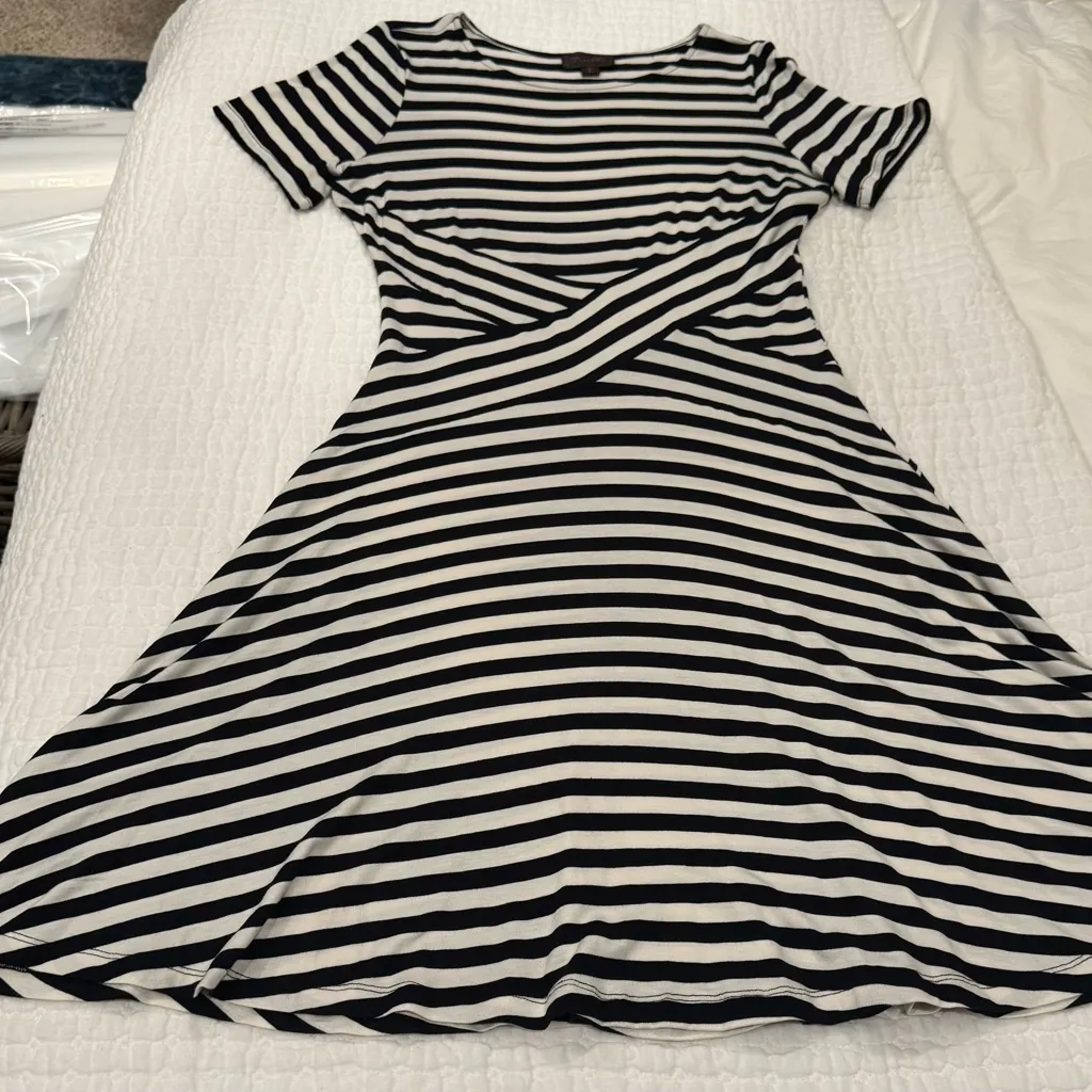 Trulli Black & White Stripe Fit & Flare Dress L Minimalist Coastal Chic Stretch Size L - Image 3