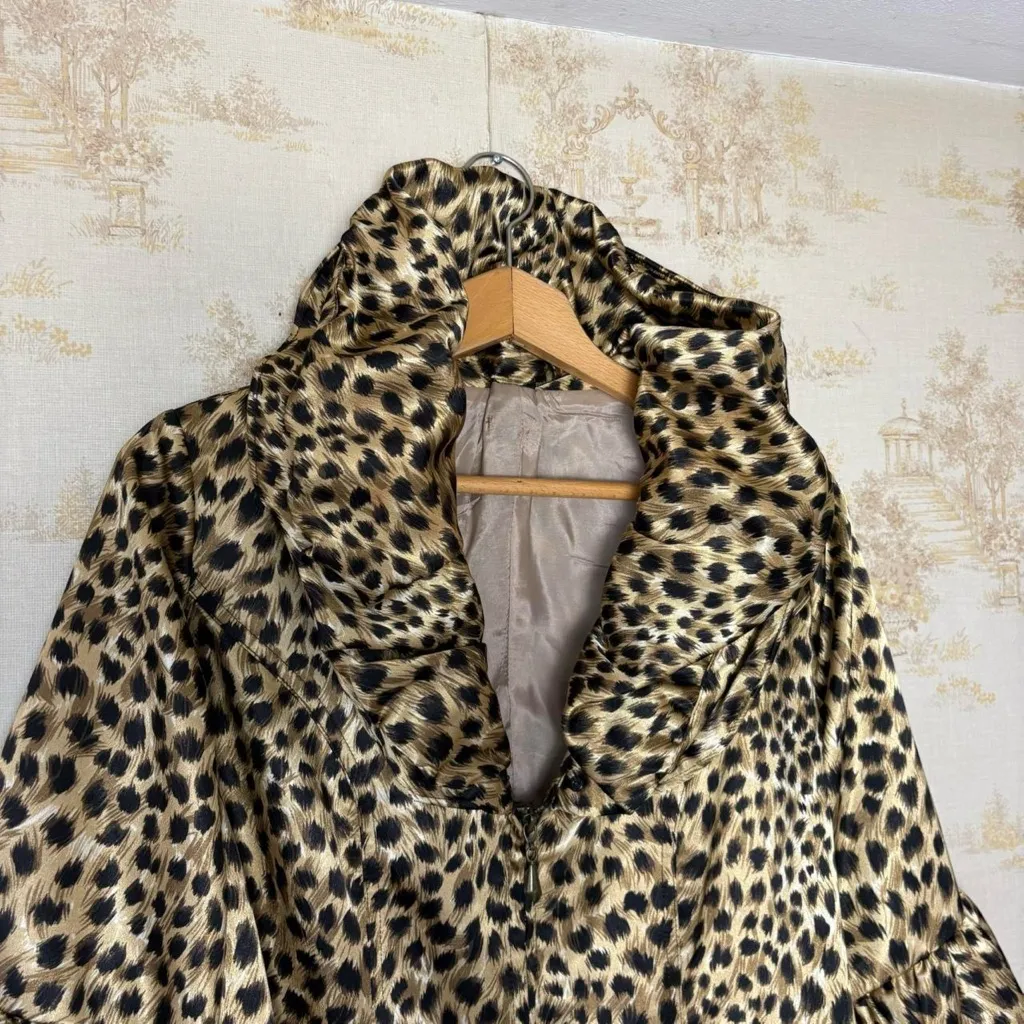 Vintage leopard print ruffle neck bell sleeve jacket Tan Size L - Image 3