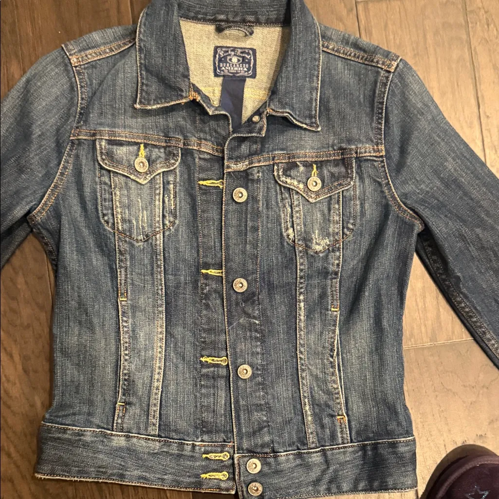 Lucky Brand Classic Blue Jean Jacket - Image 3