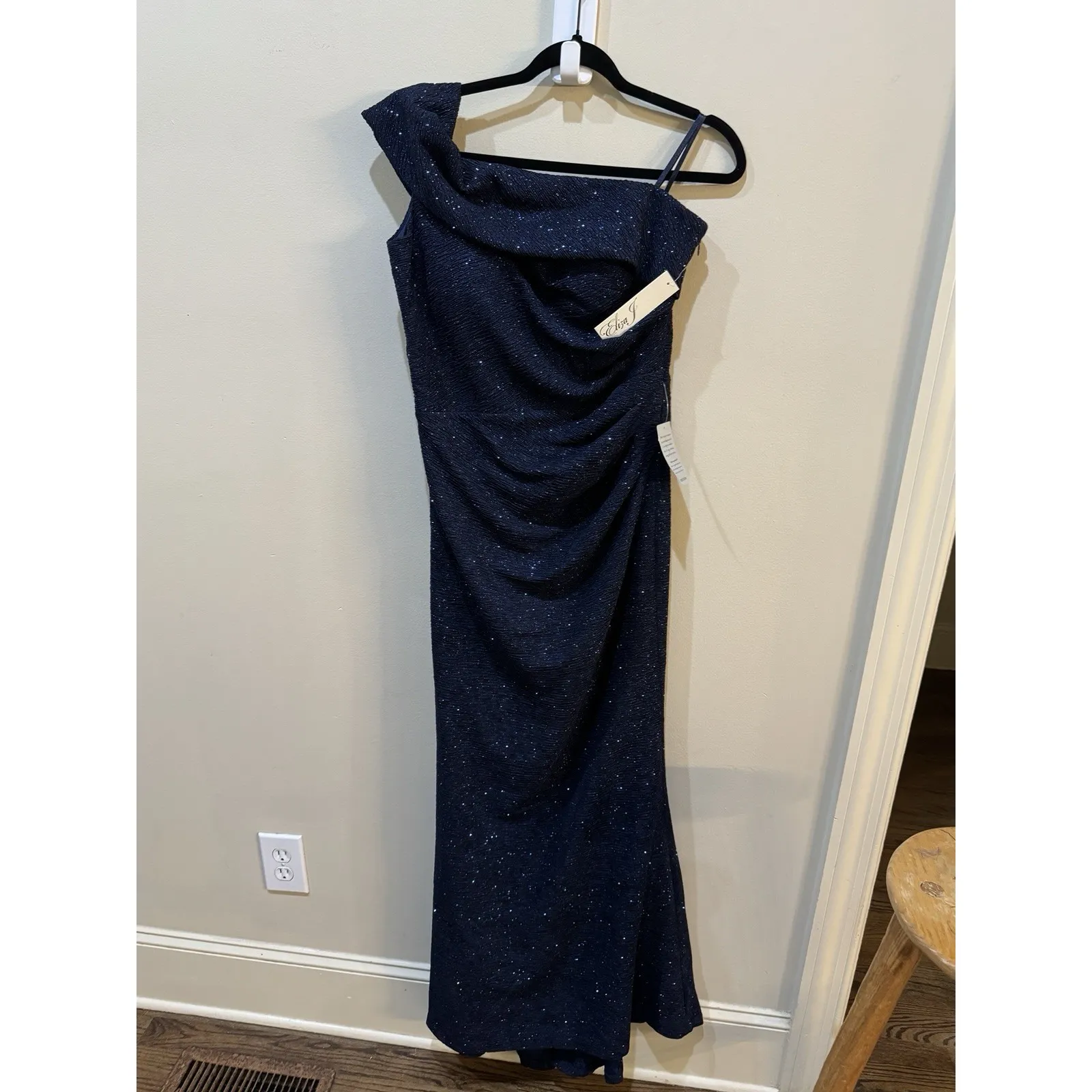 Eliza J‎ Metallic Glitter Off the Shoulder Gown Size 12 Navy Maxi Holiday Party - Image 8