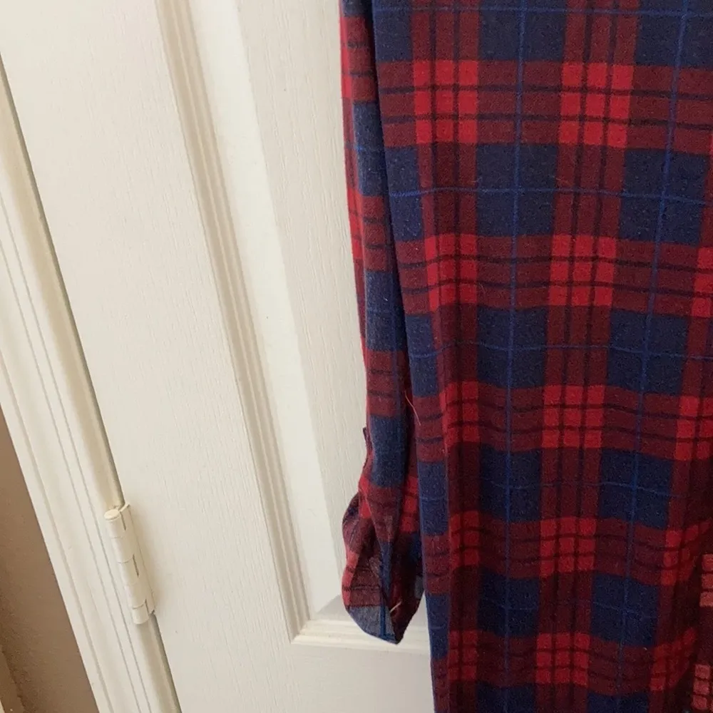 FINAL MARKDOWN LADIES’ rue21 Tunic-length Blouse (M) - Image 2