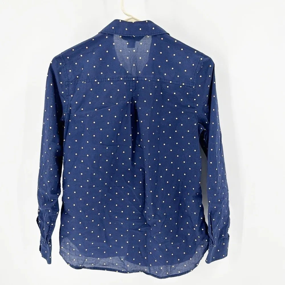 Old Navy the Classic Shirt blue gold polka dots lightweight summer versatile - Image 7