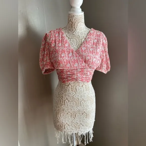 Lulus  Picked For You Pink Cropped Peasant Top Size S‎ - Image 4