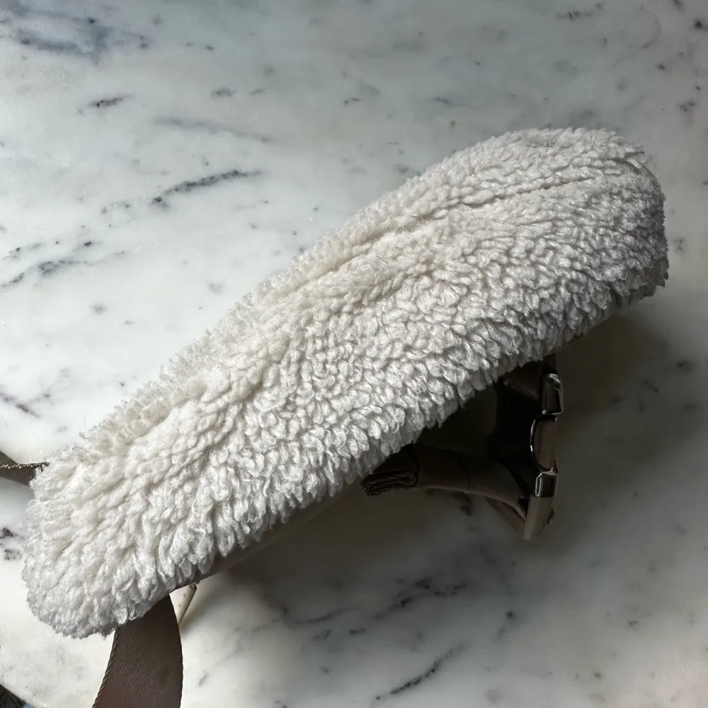 Lululemon  Sherpa everywhere belt bag in ivory/tan - Image 12