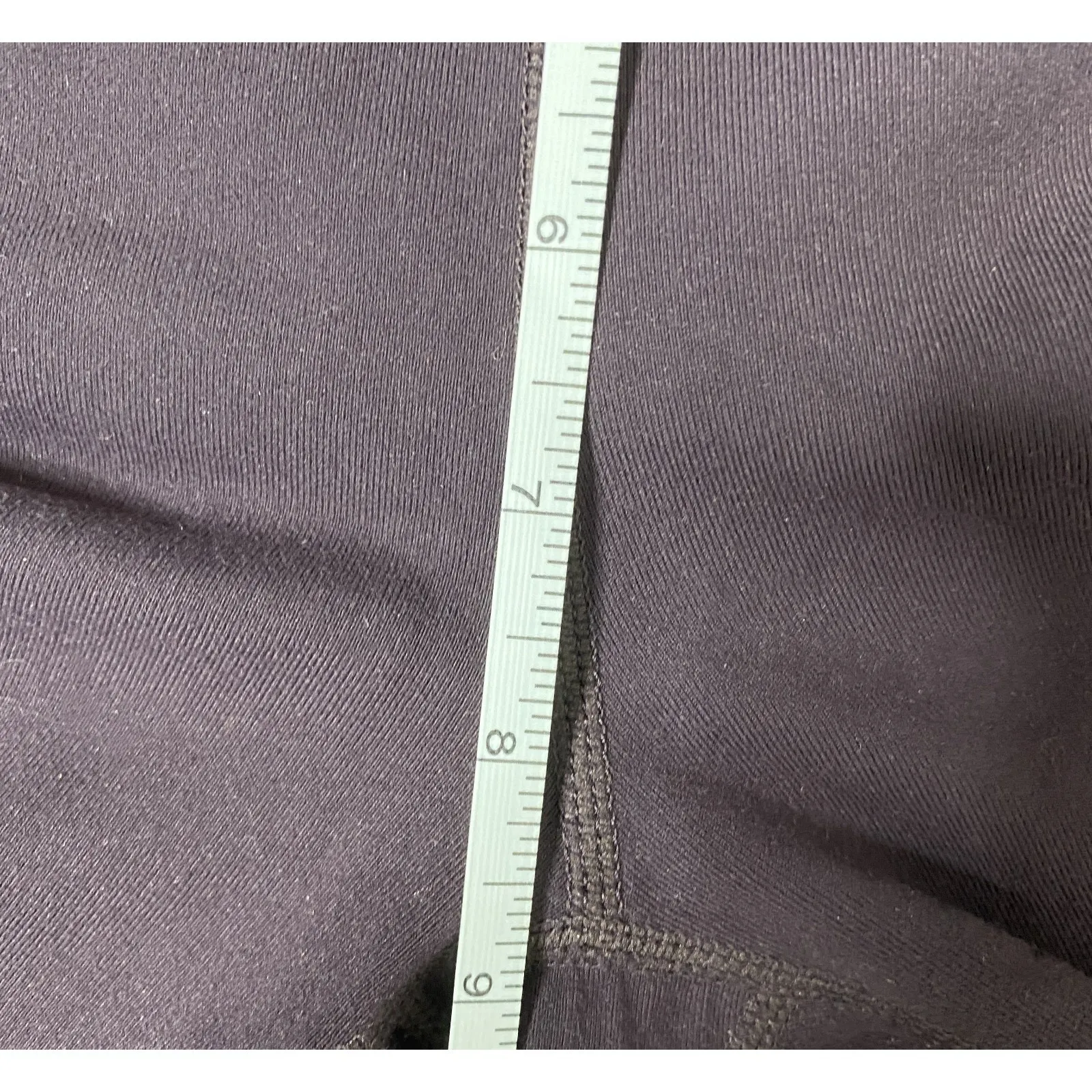 Athleta Maroon Chaturanga Capri Crop Leggings Stretchy Activewear Sz M - Image 9