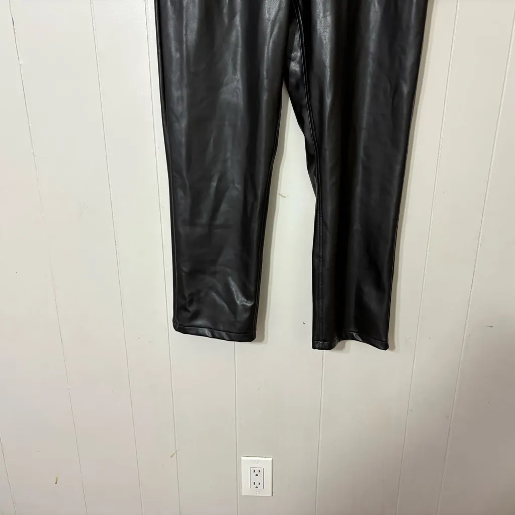 Abercrombie & Fitch 90’s Straight Faux Leather Pants Ultra High Rise Size  14 - Image 4