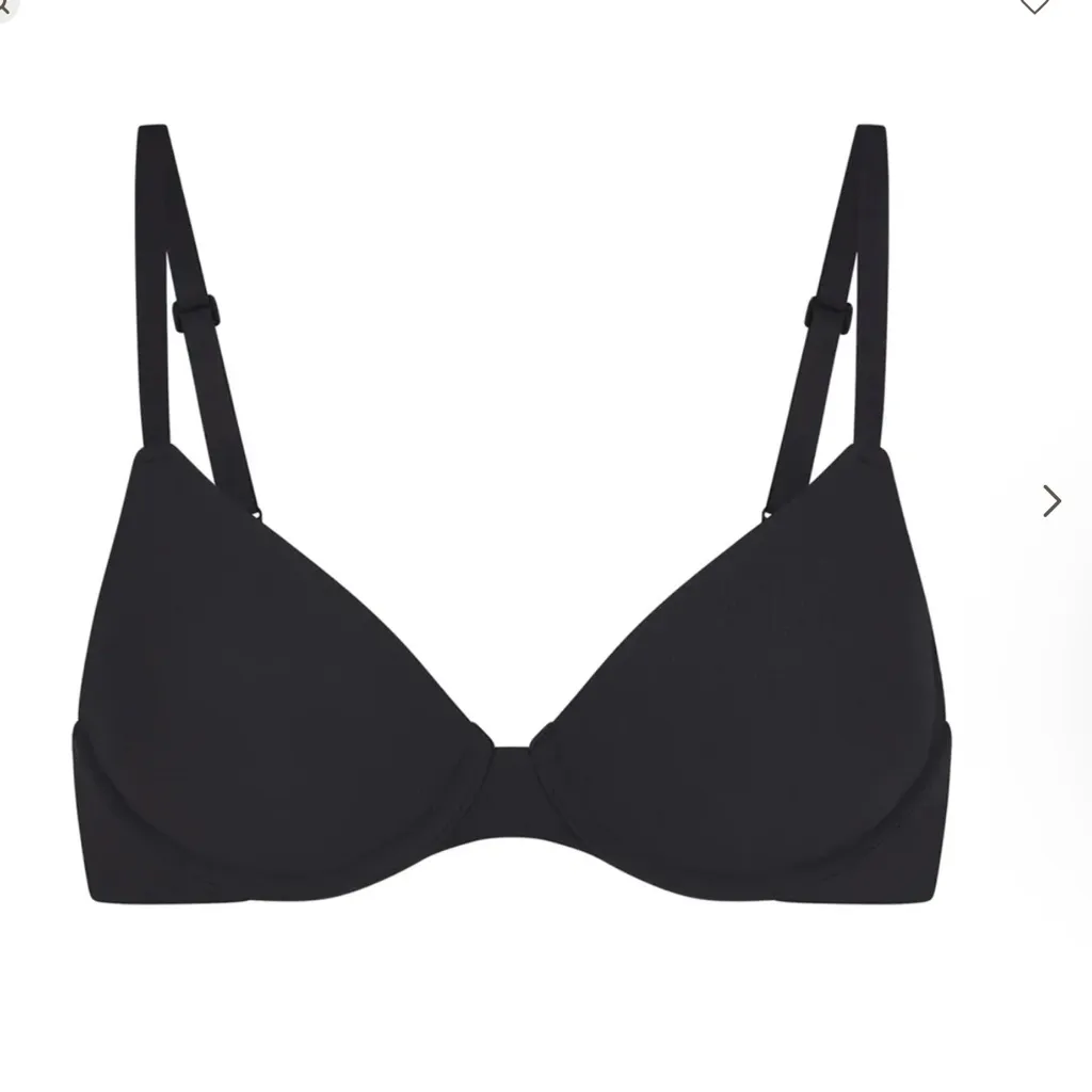 NWT SKIMS Fits Everybody T-Shirt Demi‎ Bra in Onyx Size 40H - Image 4