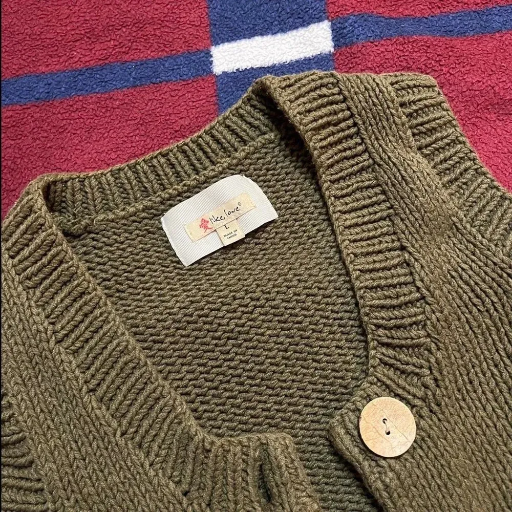 Green sweater button up vest Tagged L large - Image 2