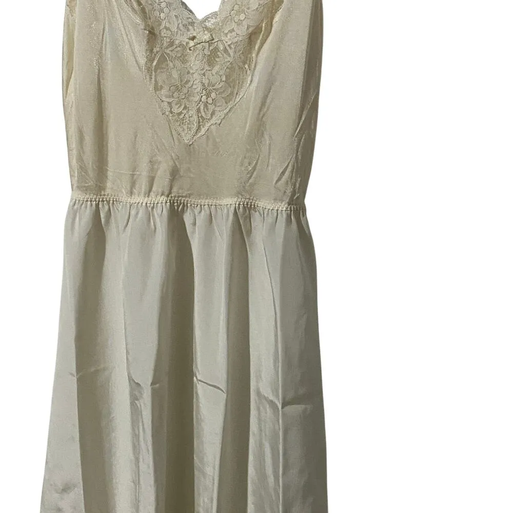 Vintage OLGA Cassini Non-Cling Ivory Slip Women's 38 Style 13025 Lace Trim New - Image 4
