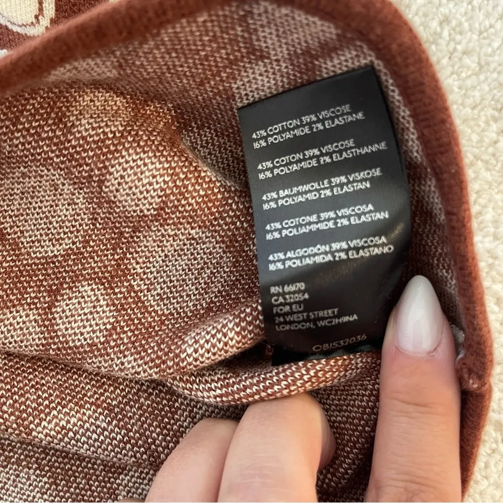 Urban Outfitters Mini brown & white skirt knit retro skirt size Mediuim - Image 5