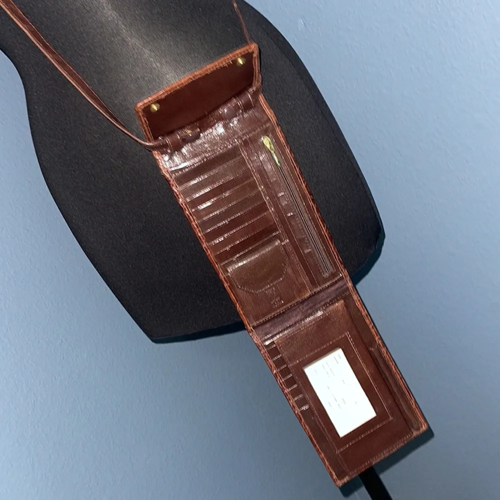 Tusk Wallet Crossbody - Image 2