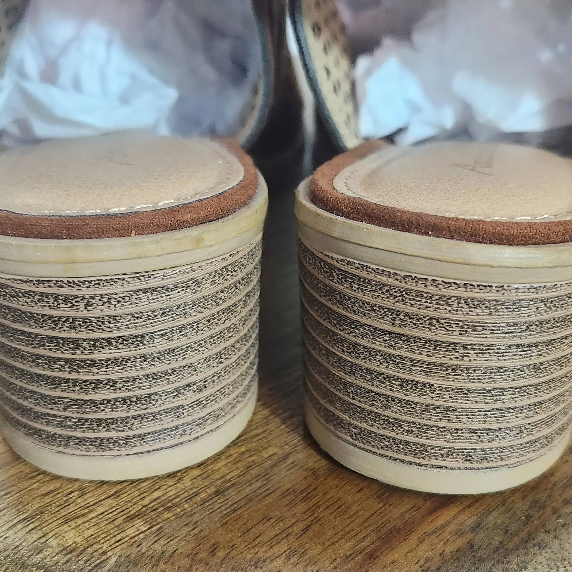 American Eagle Brown Sling Back Open Toe Block Heel Shoes NWT Size 5 Wide - Image 4