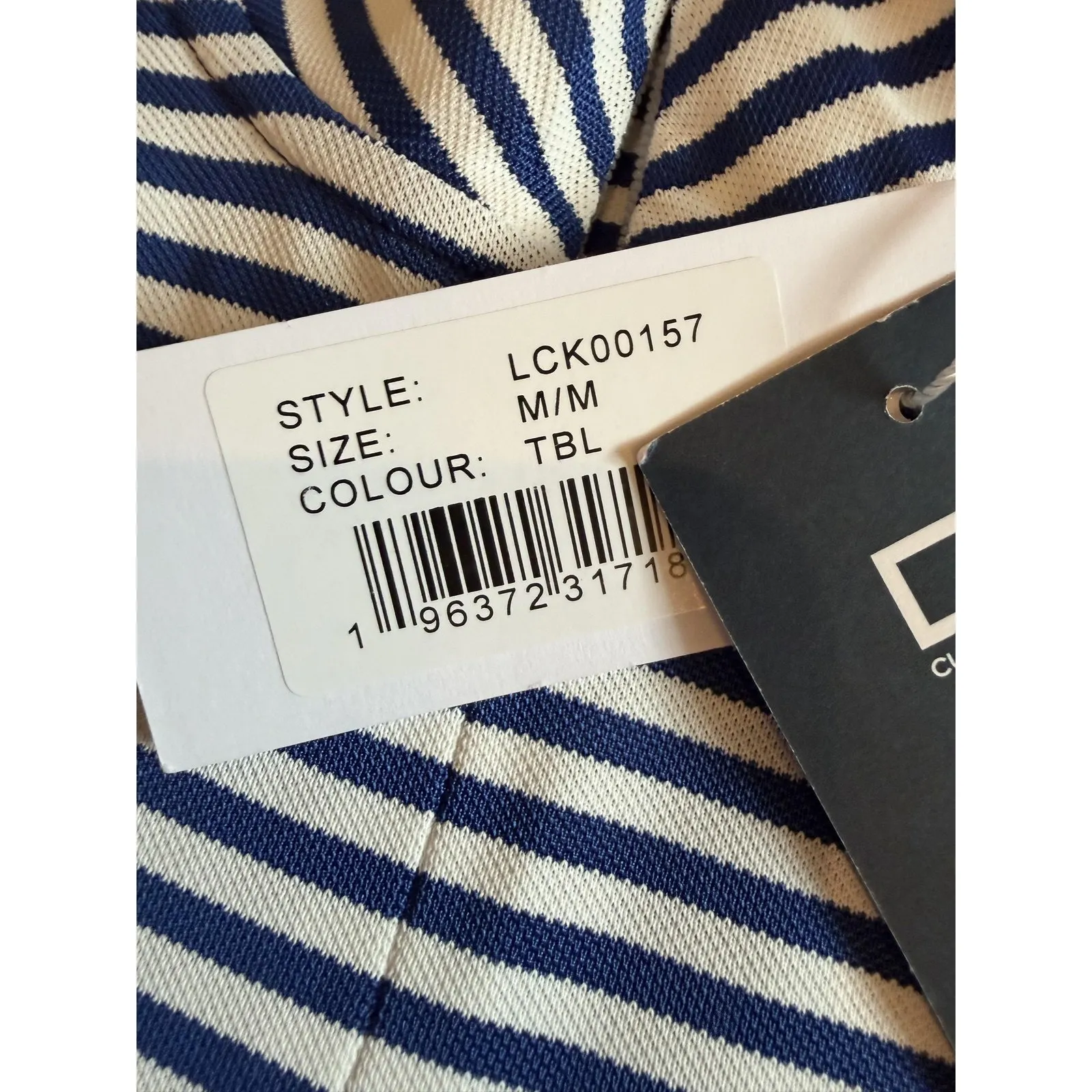 Cutter & Buck Polo Shirt Women’s Medium Navy Stripe Quarter Zip Golf LCK00157 - Image 4