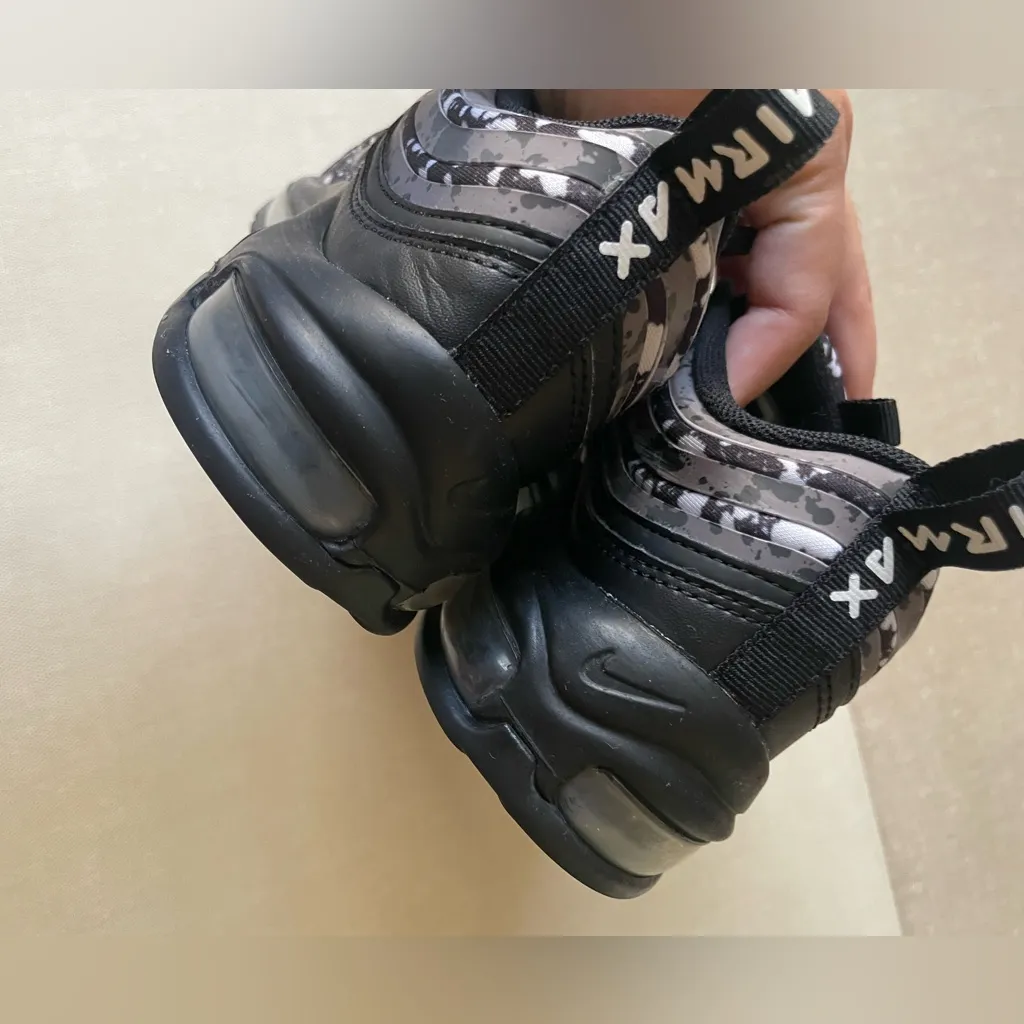 Nike Women's Air Max 97 Sneakers - Image 9