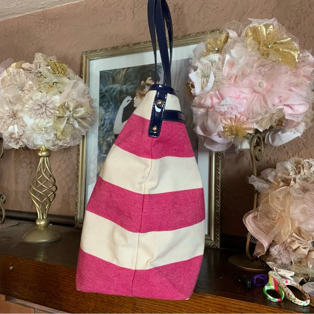 TOMMY HILFIGER PINK, BLUE AND OFF WHITE STRIPED CANVAS & FAUX LEATHER TOTE BAG - Image 7