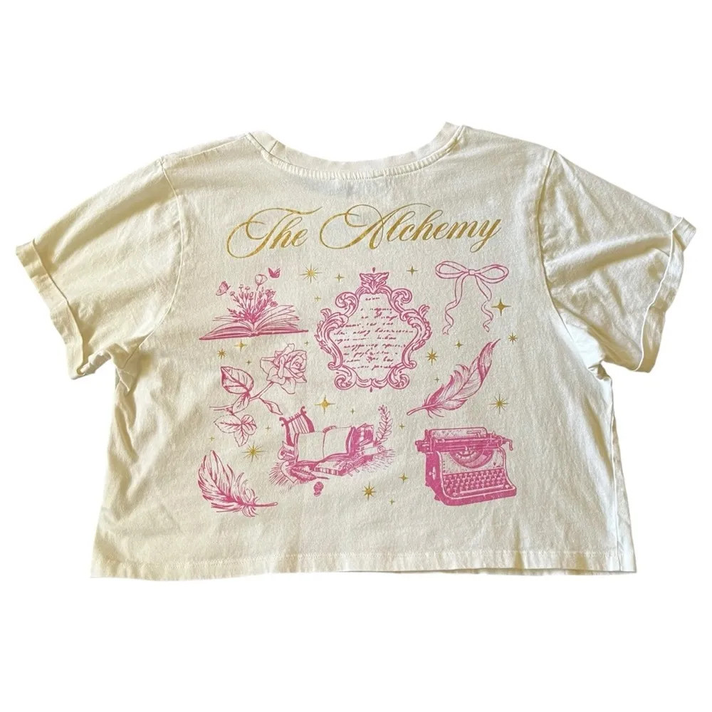 Love Peace & Lazy Days cropped short sleeve pink cream and gold Alchemy tee Size M - Image 6