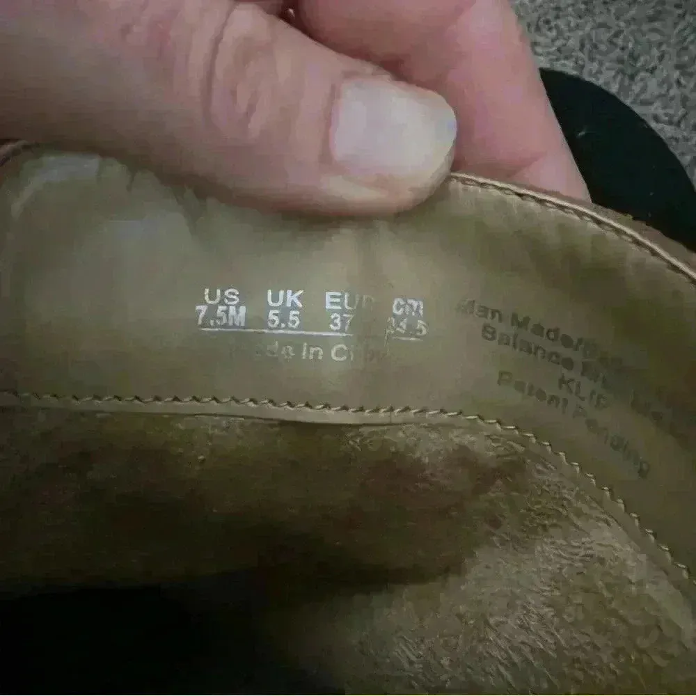 Naturalizer Ankle Booties size 7.5 Brown and Tan ankle boots - Image 10