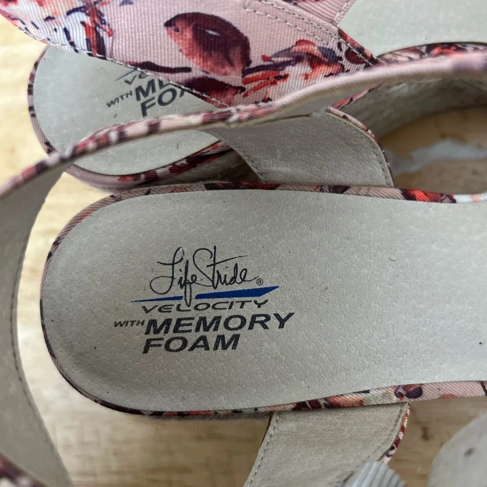 Life Stride‎ Pink and Red Floral Wedges with Ankle Strap size 10M - Image 5