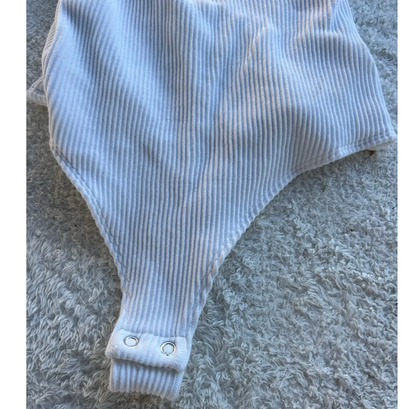 Good American white ribbed Henley bodysuit size 0 - Image 4