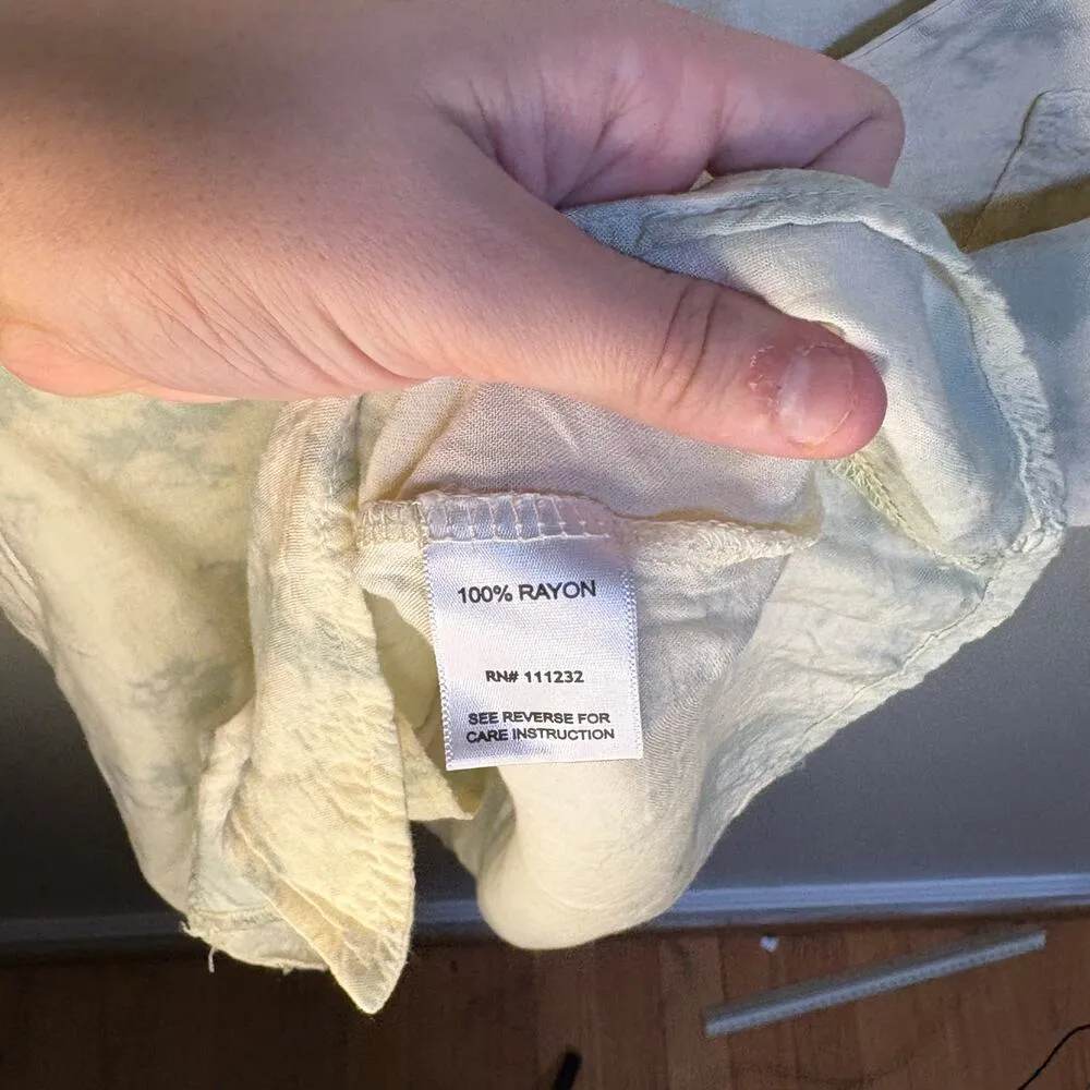 NYTT V Neck Button Up Short Sleeve T-shirt Small Tie Dye Cream Front Pocket - Image 4