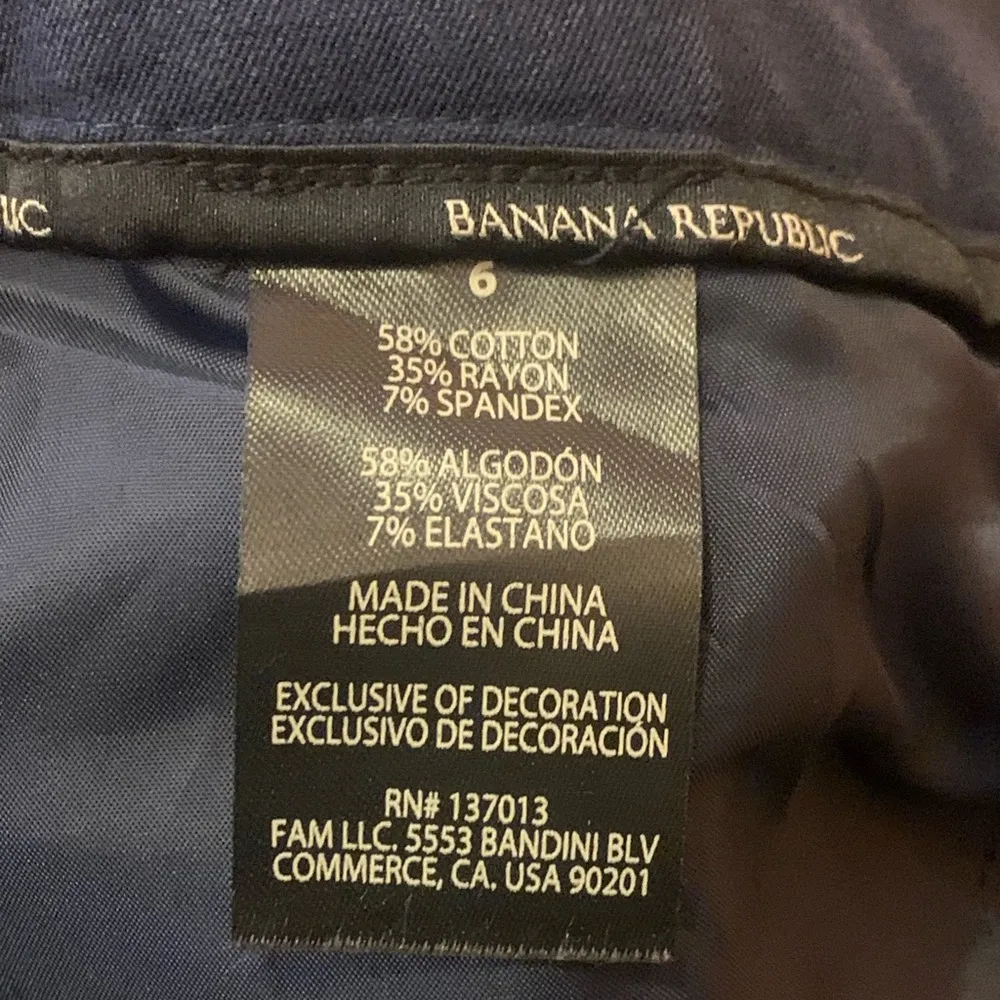 Banana Republic Pants 6 Navy Blue Chinos Pockets Straight Leg Casual everyday - Image 9