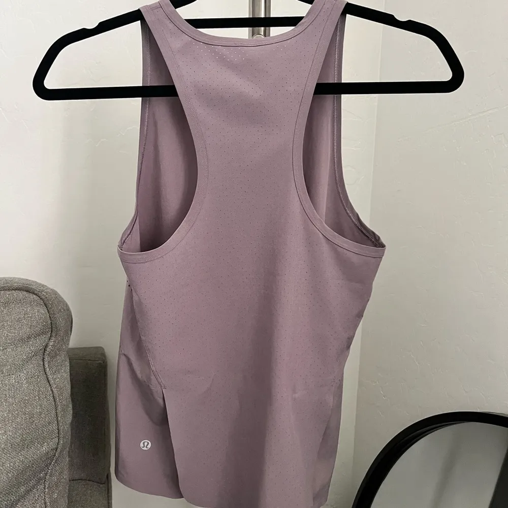 Lululemon Find Your Pace Tank - Image 6