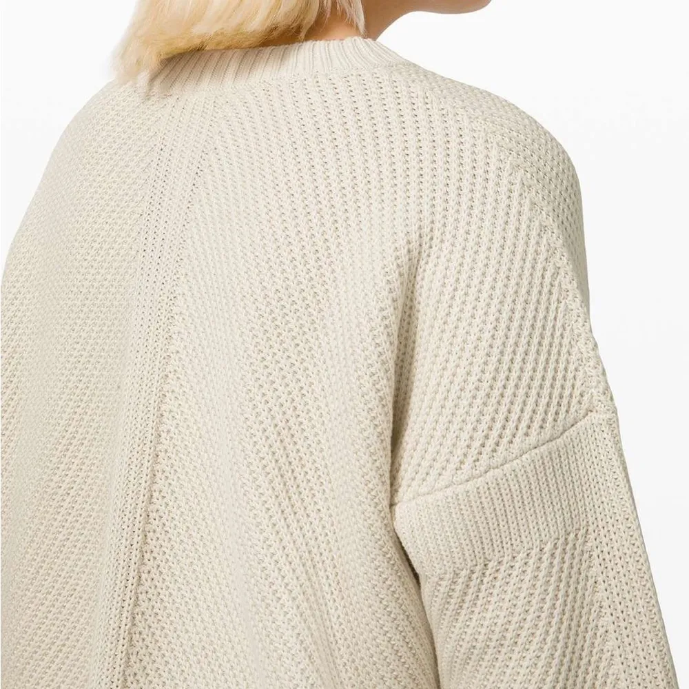 NEW Lululemon New Heights Sweater Size 6 Cotton Antique White Cable Knit Crop - Image 3