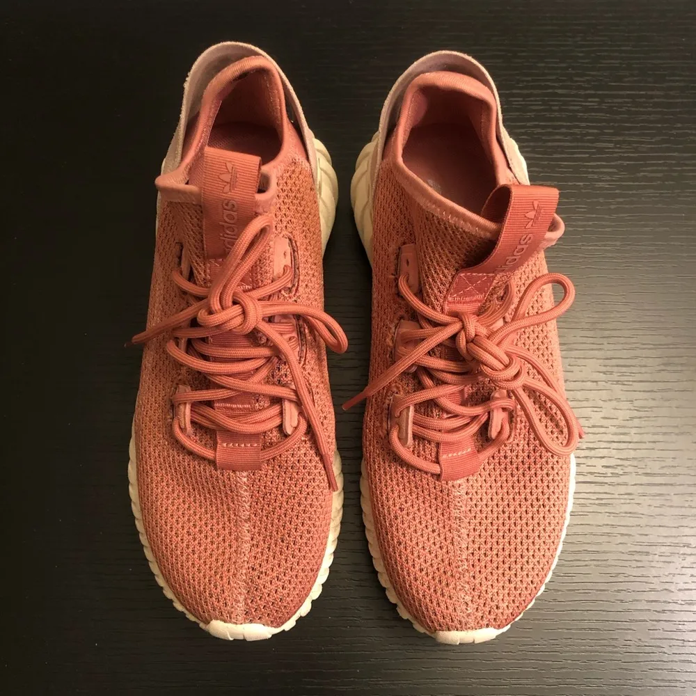 Women’s Adidas Tubular Sneakers Pink Athletic Shoes 7 - Image 2