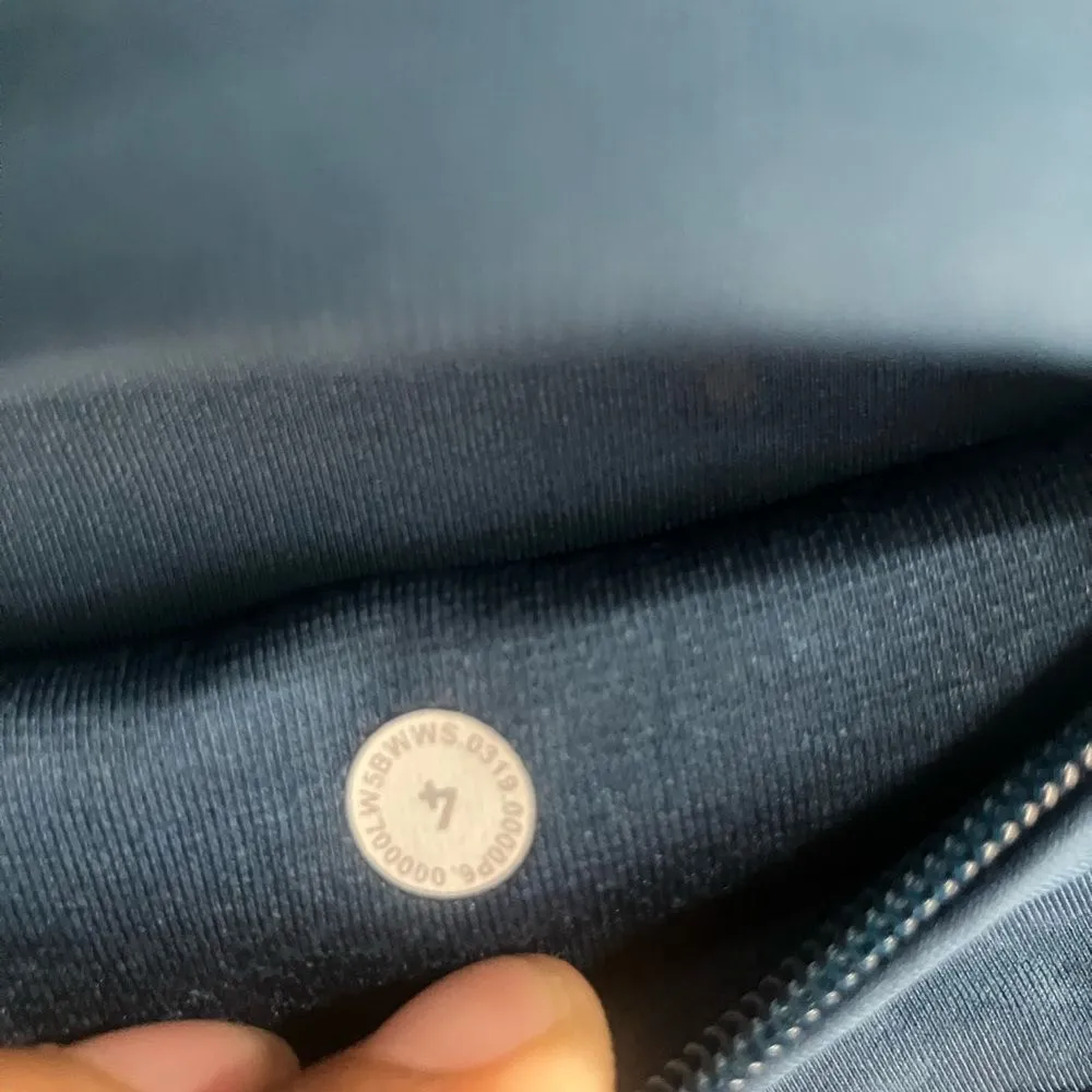 ❌Lululemon Blue Midrise Fleece Lined Animal Print Accent Leggings size 4 - Image 7