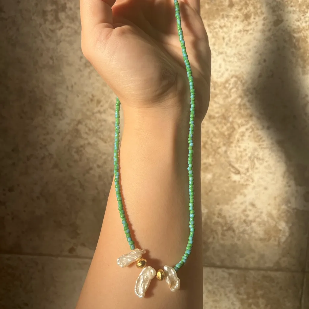 Handmade faux baroque pearl teal beaded necklace 18 inches Green - Image 2