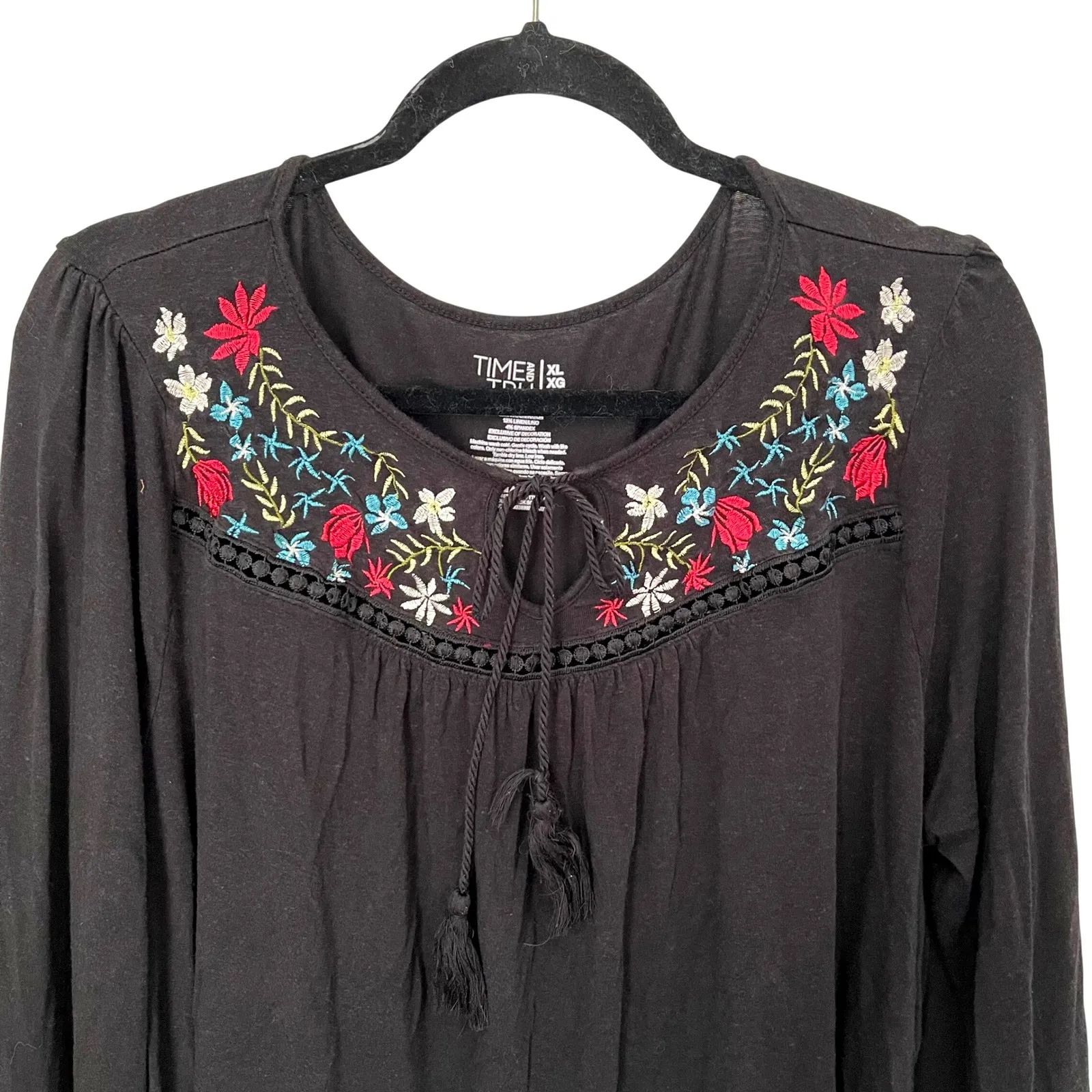 Time and Tru‎ Women XL Black Embroidered Bell Sleeve Tie Neck Boho Long Sleeve - Image 2