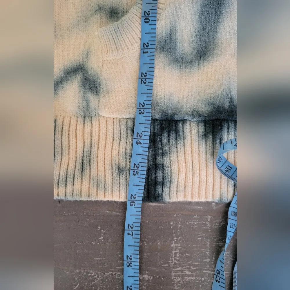 Torrid Raglan Zip Up Hoodie Size 1 - Image 12