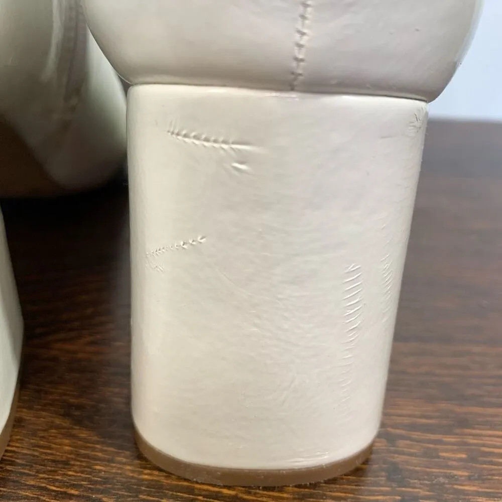 Journee Collection Women's Tru Comfort Foam Heeled Bootie Boots White Size 10 - Image 8