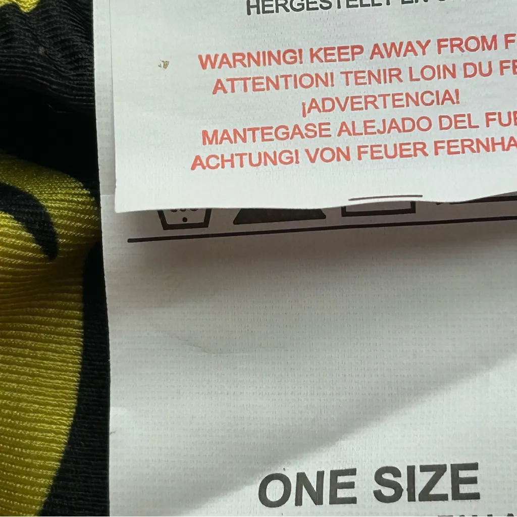 Batman Leggings Pants - Black and Yellow - Image 5