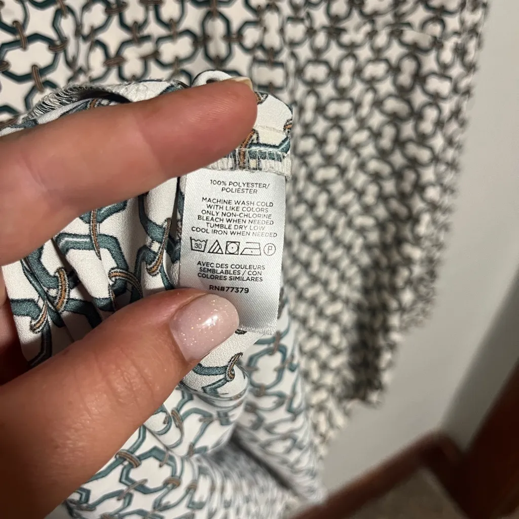 Ann Taylor  Patterned Blouse - Image 4